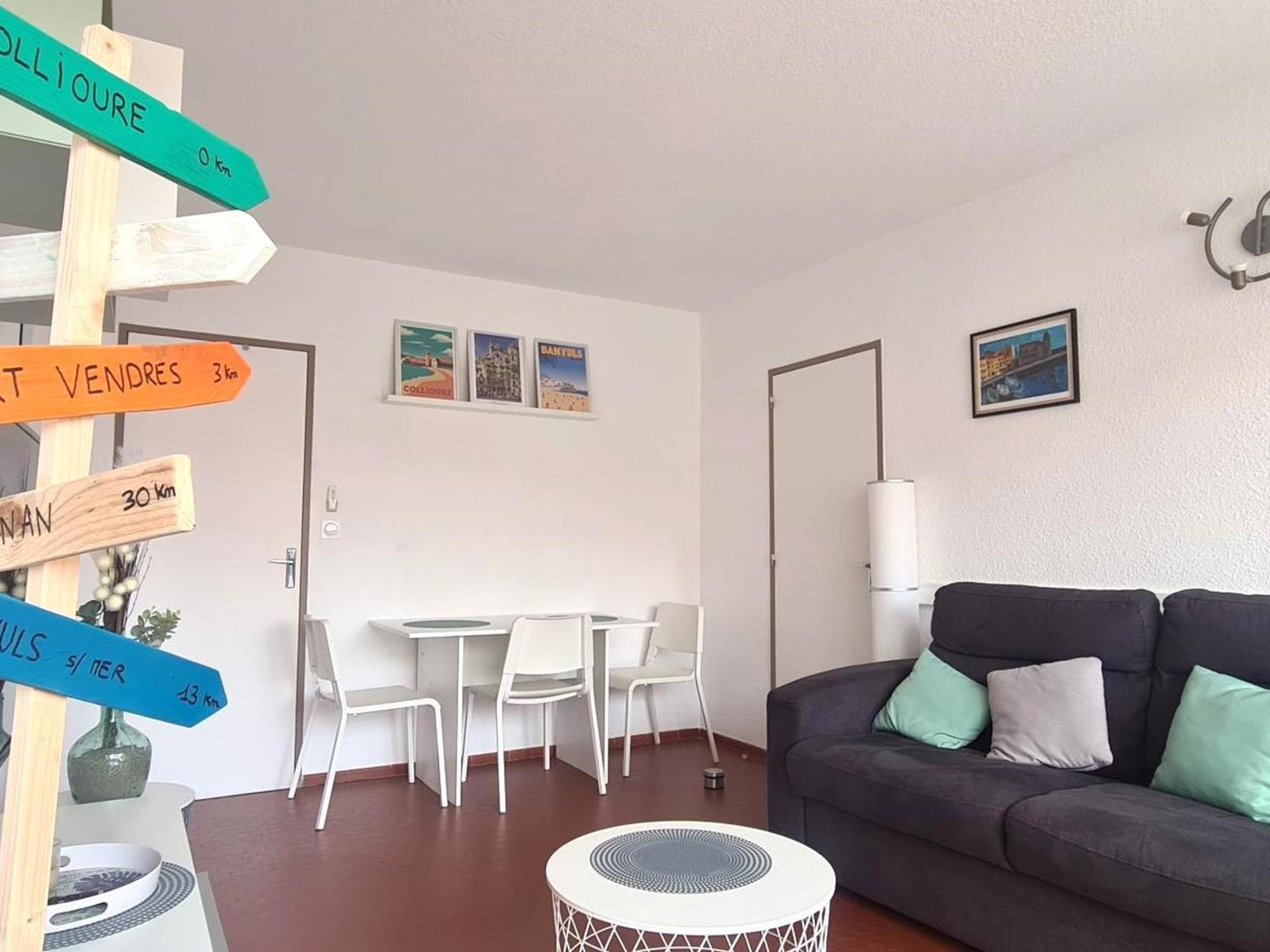 Apartment T2 A Avec Terrasse Et Parking Prive, A 300m De La - Fr-1-309-385 Collioure